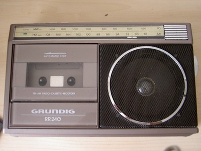 Grundig RR240 Kassetten Radio Rekorder  RAR