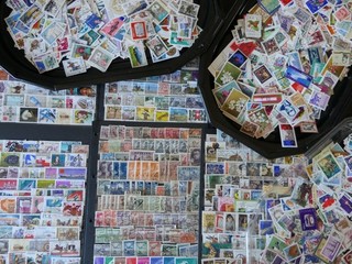 (LOT VRAC 716) 2000 timbres de POLOGNE avec neufs ( photos dans le texte)
