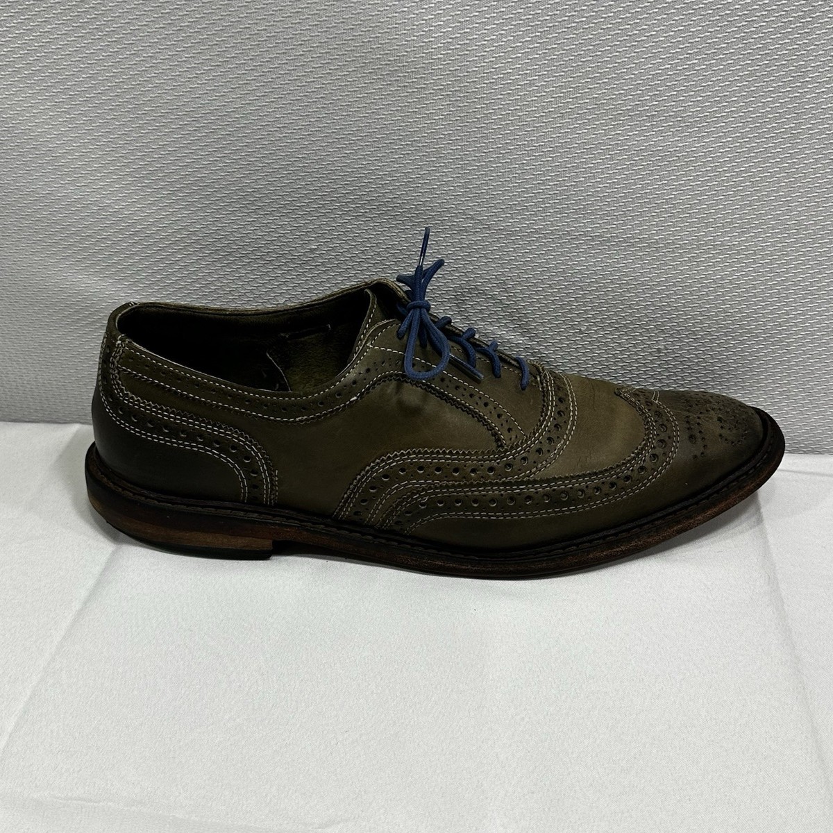 Allen Edmonds Neumok Wingtip Oxford Green Nubuck Shoes Men’s 9.5 D Dress Casual Amazon.com | Allen Edmonds Men main image 3