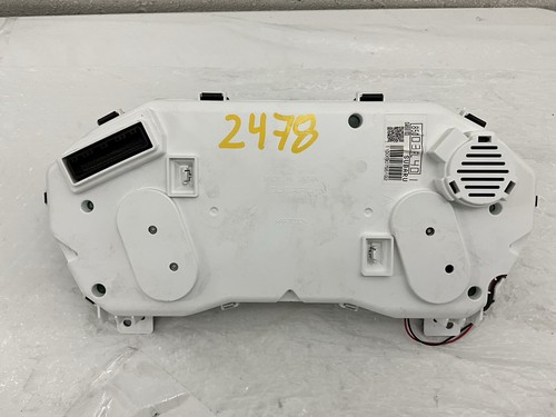 2021 SUBARU CROSSTRECK Speedo Instrument Cluster UNKNOWN MILLE 85003FL401 OEM - Picture 5 of 8