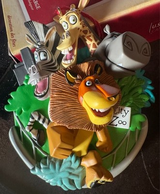 Hallmark Keepsake Ornament 2005 Madagascar Friends at Large Alex Marty Melman Gl