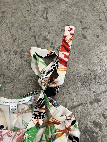 Diane Von Furstenberg Silk Floral Print Dress Size 6 - Picture 4 of 8