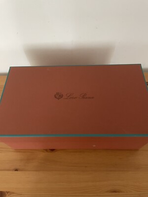 Lora Piana Schuhkarton. 13,5x7,5x5 Zoll
