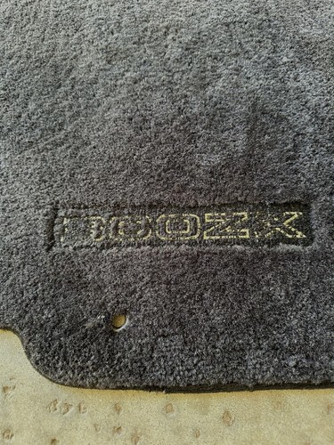 1990-96 Nissan 300zx Z32 2+2 Oem Floor Mat Set Of 4. Black. - Picture 7 of 17