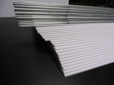 30 White Signs 18" x 24"x4 mm corrugated plastic  and 30 Stake Double H 30 Frame