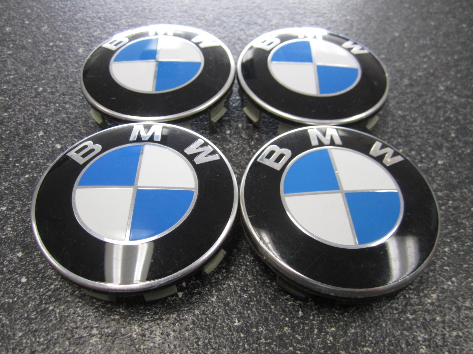 Set of (4) OEM BMW Black Blue White Center Caps 3613 6783536 2-5/8 