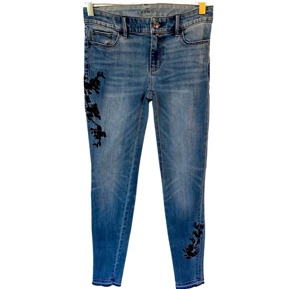 White house black market embroidered best sale jeans