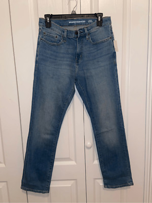 Amazon essentials athletic fit jeans 28x28
