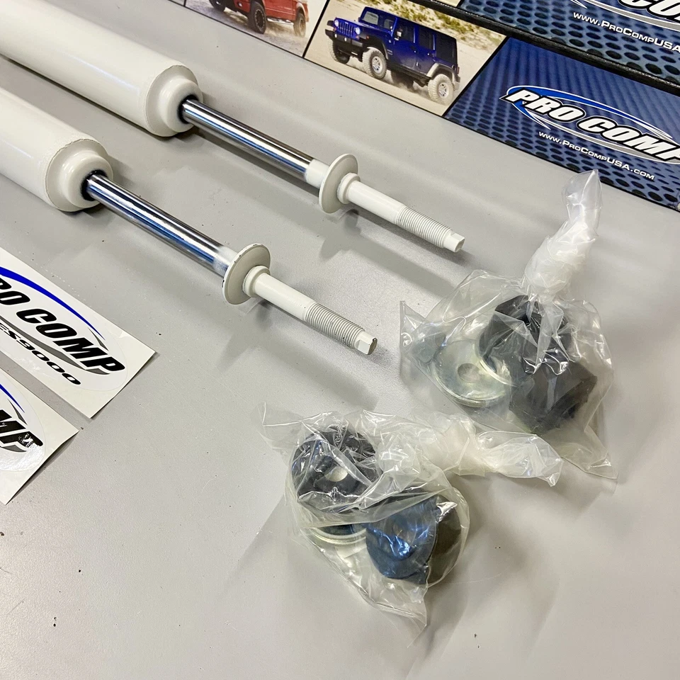 Amortiguadores delanteros Pro Comp 914580 (2) para Silverado Sierra Suburban 1500 1999-06 4x4 Foto 3 de 4