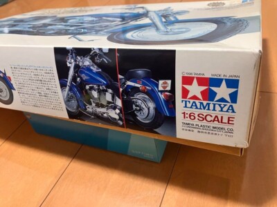 オートバイ・バイク TAMIYA HARLEY-DAVIDSON FAT BOY 1/6 TAMIYA 1/6 Harley-Davidson FLSTFB Fat Boy Lo #16041 Big Scale