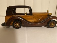 Vintage  Heritage Mint, Ltd Wooden Car