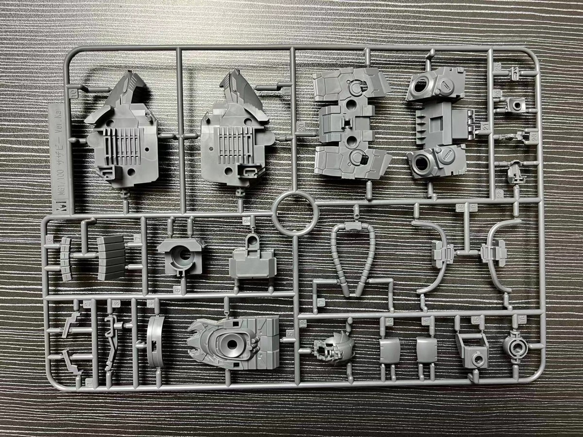 Bandai MG MSN-04 Sazabi Ver.ka Gundam Model M Runenr Replacement