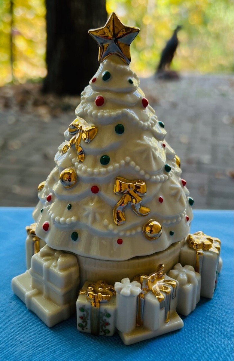 Lenox China Jewels Musical Figurines O Christmas Tree Rotating