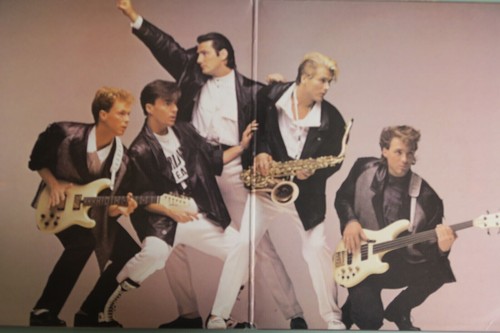 MINT Spandau Ballet Parade YELLOW VINYL 12'' Lp w poster Australia pressing 1984 - Picture 4 of 6