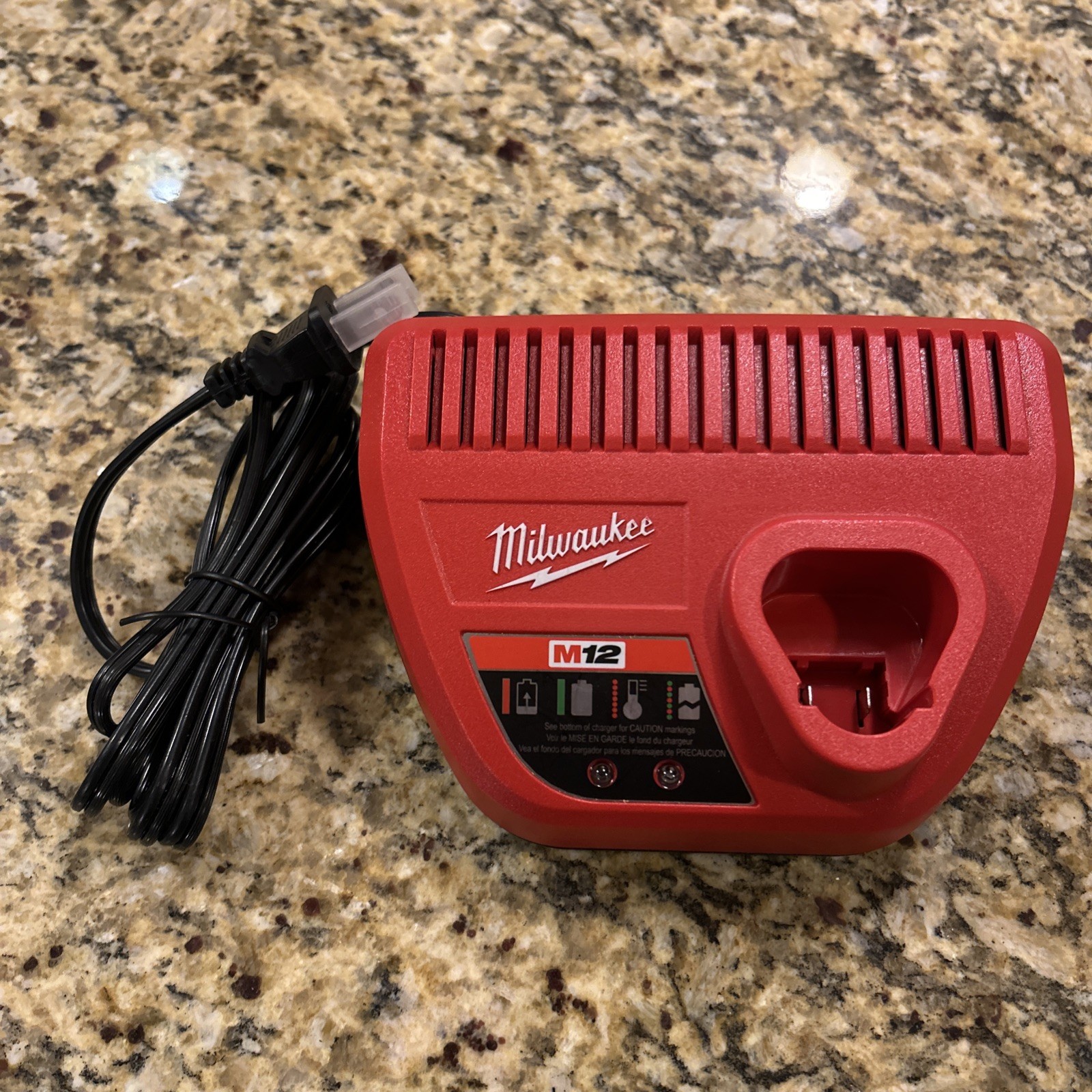 Milwaukee M12 Charger Power Source 12V-(Fast shipping-💥Ma