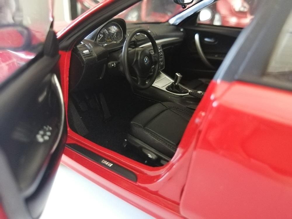 京商 kyosho BMW 120i 1シリーズ E87 Red 1/18 Kyosho 1/18 BMW 120i 1series E87 Red Used Excellent+ Japan