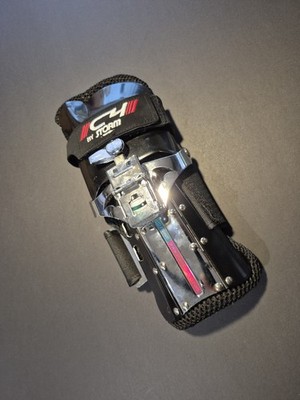 Storm C4 Wrist Brace - Right hand SM/MED