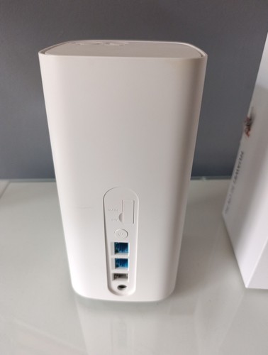 Huawei 5G CPE Pro Balong 5000 Wi-fi 6 Dual Link Turbo Model H112-370 - Faulty - Photo 4/12