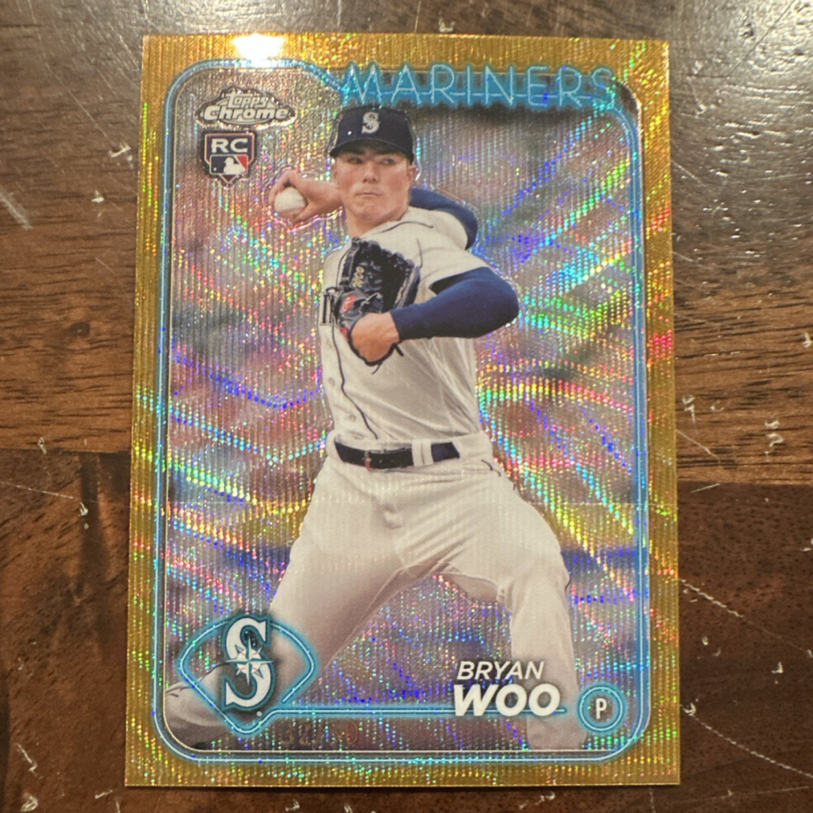 TOPPS 2024 CHROME ROOKIE BRYAN WOO GOLD WAVE REFRACTOR SEATTLE MARINERS #172 /50