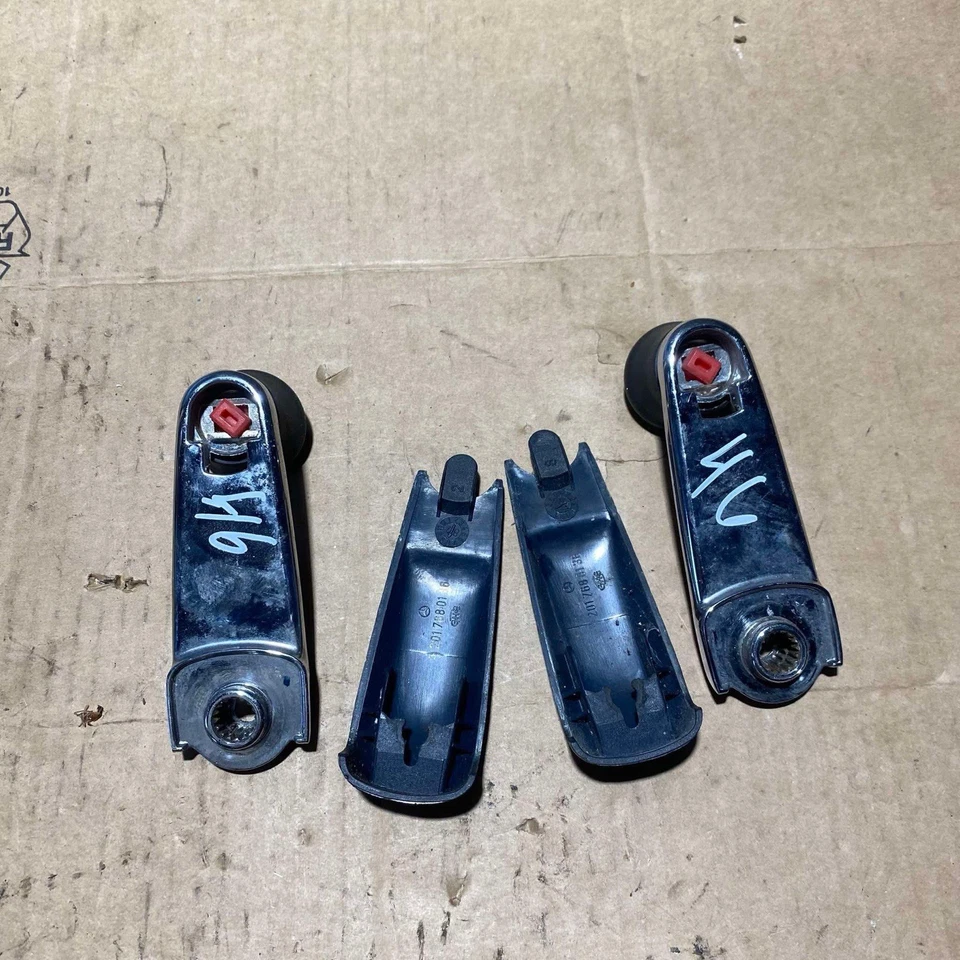 Juego de 2 manijas de manivela de ventana interior negras Mercedes-Benz W124 2017680136 Foto 4 de 4