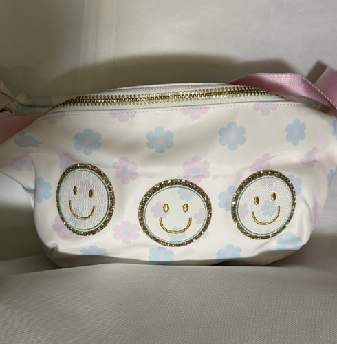 Riñonera Stoney Clover Lane Jumbo Personalizada Hello Spring Smiley Parche Nuevo con Etiquetas Bolso - Imagen 5 de 11