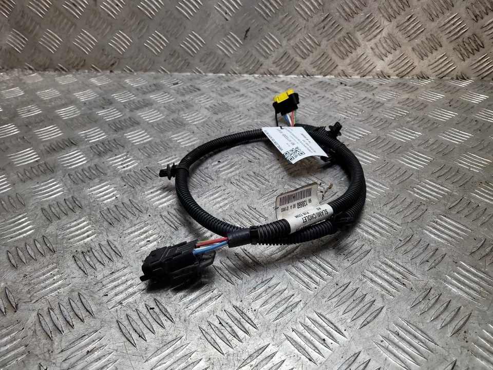 CITROEN DISPATCH 2016-2021 WIRING LOOM FOR WIPER MOTOR 9813866080 - Image 2 of 4