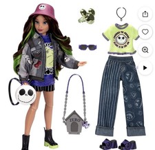Disney ily 4EVER Nightmare Before Christmas Deluxe Fashion Doll 17 Pc NIB
