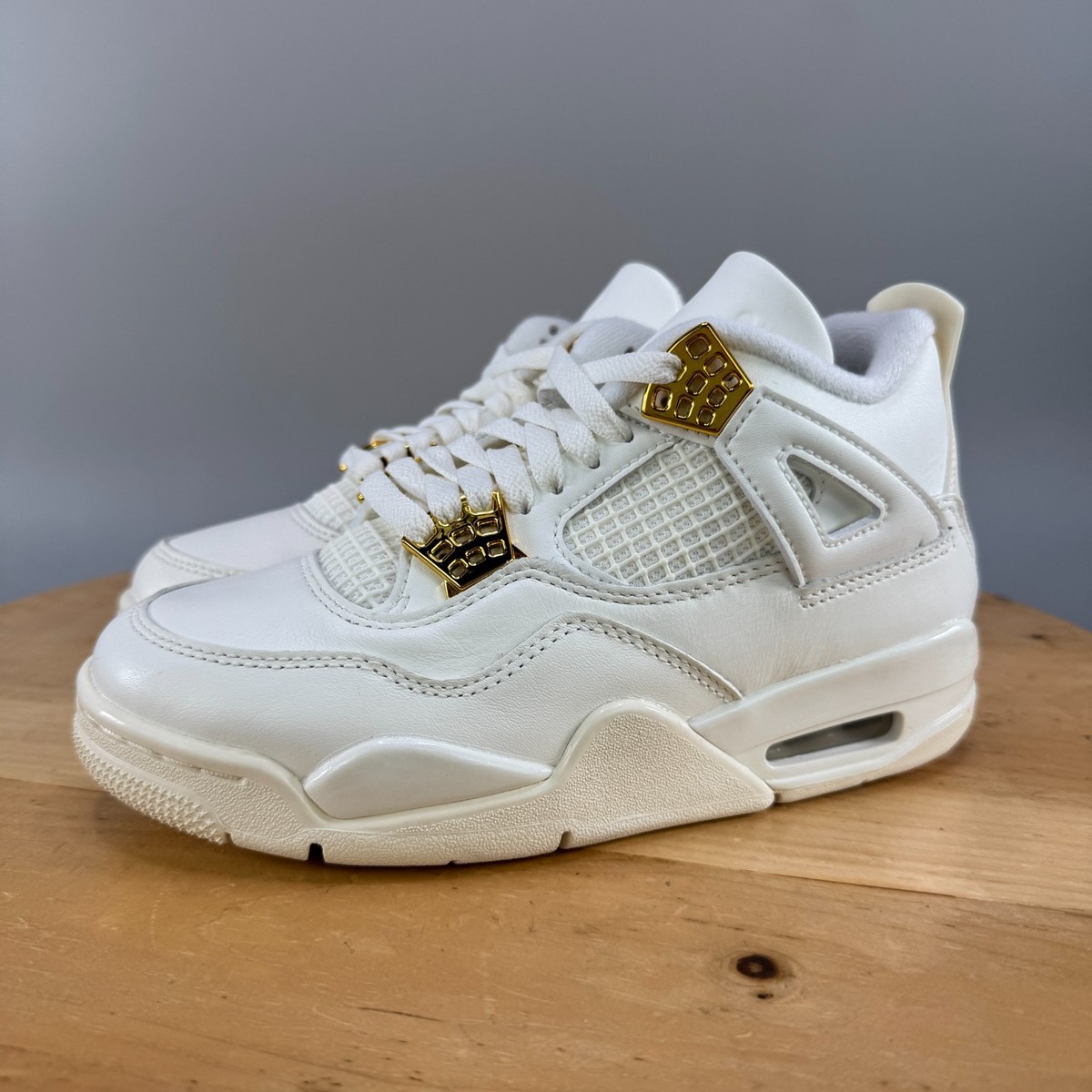Nike Air Jordan 4 Retro Womens Size 5 'Metallic Gold' AQ9129-170