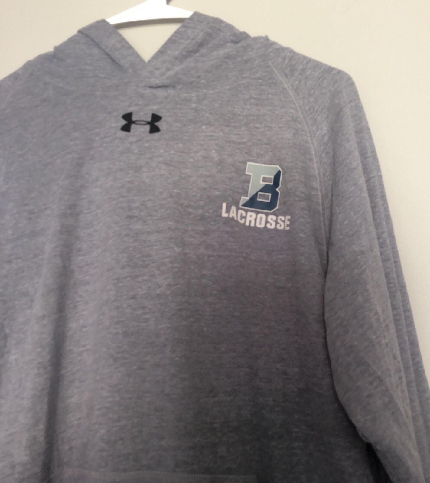 Under Armour UA Long Sleeve Hoodie Mens Sz M Medium Lacrosse Grey Pullover Shirt