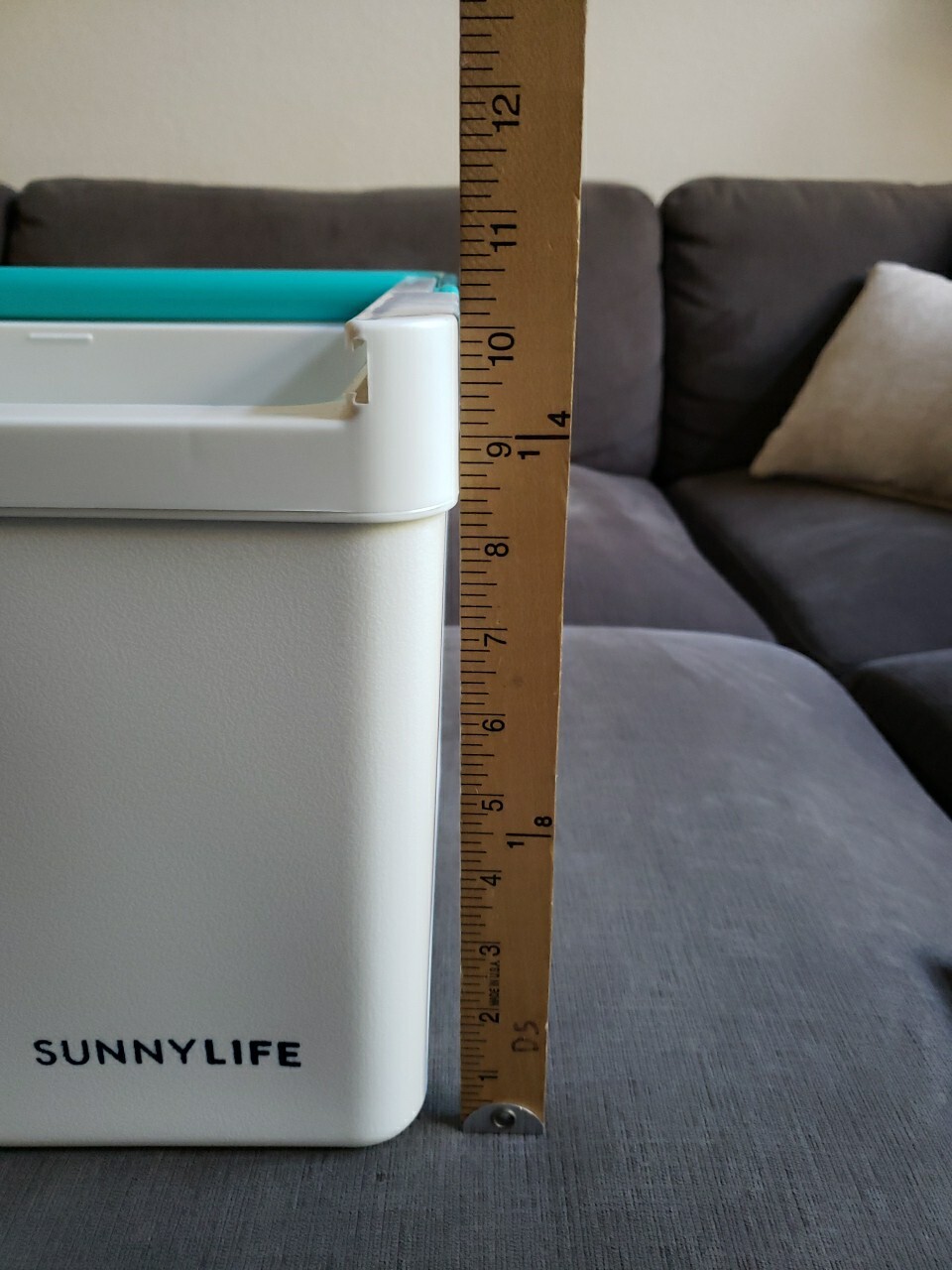 Very RARE! - SUNNYLIFE Hard Shell Cooler With Handle! Reverseable Bamboo Lid!!