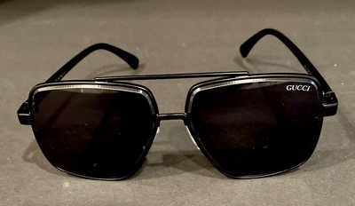 Gucci Sunglasses‎ 1992 58-15-140 Made in Italy Brown Black #W3724 Gucci Sunglasses 1992 58 15 140 Brown- Black NWB And COA  main image 4