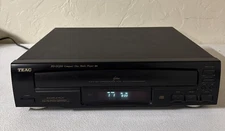 TEAC PD-D1200 Compact 5 Disk Multi CD Player No Remote Tested - Works