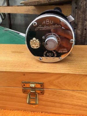Abu Garcia 75th Anniversary Japan Model Baitcaster w/Box #QY986S