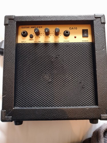 guitar practice amplifier pre owned - Picture 1 of 2