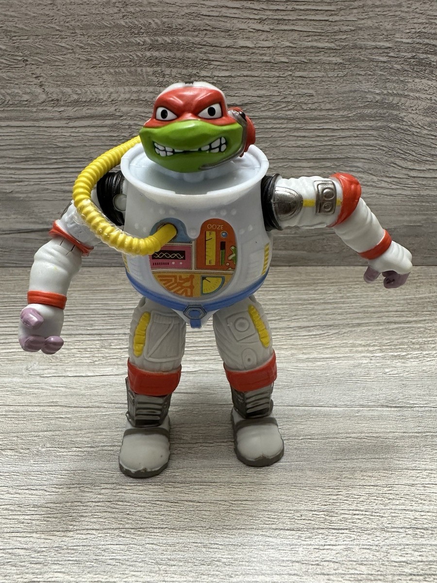 TMNT Mutant Mayhem Teenage Mutant ASTRONAUT RAPH WALMART EXCLUSIVE