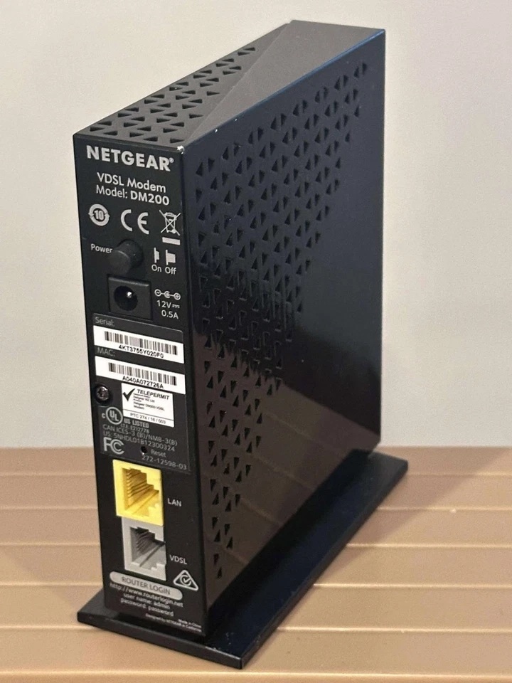 NETGEAR DM200 VDSL/ADSL DSL Modem – High-Speed Internet – No Power Cord Included - Image 2 of 4
