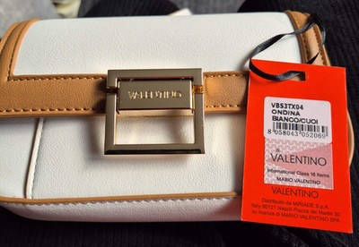 Valentino Bags Alexa Tasche weiß m. braunen Details und Goldenen Logo-Verschluss