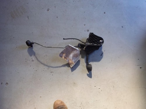 AUDI A3 PEDAL ASSEMBLY 8P, CLUTCH PEDAL, BLACK, 06/04-02/13 04 05 06 07 08 09 10