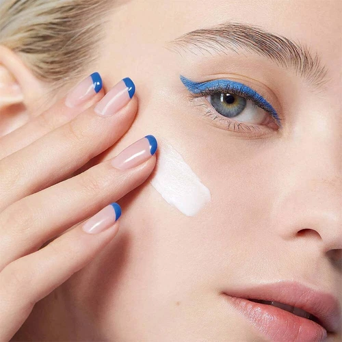 Creme Fraiche de Beaute 48-hour Plumping Cream 50ml - Picture 5 of 8