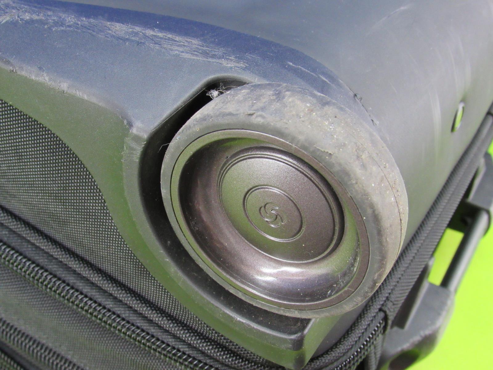 Samsonite Rolling Tech Electronics Tablet  Black … - image 9