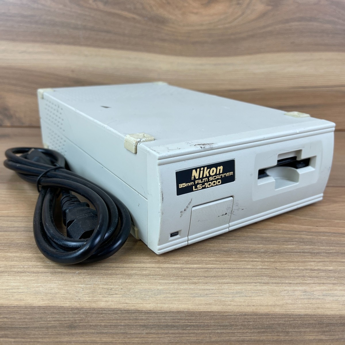 Nikon LS-1000 35mmフィルムスキャナー Nikon LS-1000 Super Coolscan 35mm SCSI Film Scanner for Vintage