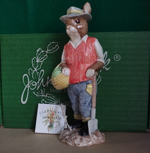 Beswick Gardener Rabbit ECF3 Boxed with Certificate