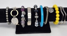 Lot of 10 Assorted Bracelets Costume Jewelry Bangles Toggle Elastic Charm Beaded