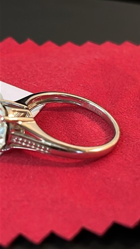 Swarovski Premium Austrian Crystal Solitaire Ring In Platinum/ Sterling silver 7 - Picture 9 of 13