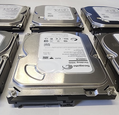 Seagate 1tb SATA Festplatte (3/4 Zoll dick) - Bild 2 von 2