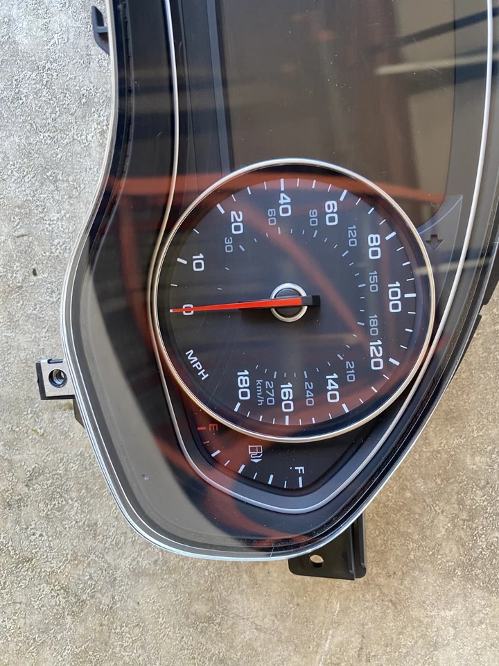 2013 奥迪 A6 速度表仪表组原始设备制造商 A 级-近乎全新 — 第 2/4 张图片