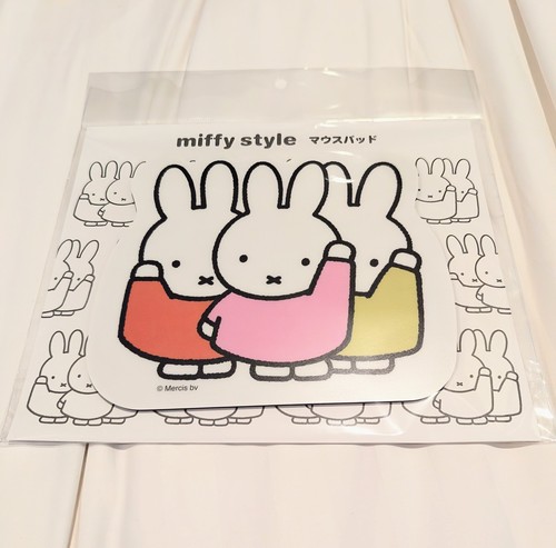 Official Miffy Merchandise Mouse Pad - Made in Japan - 第 2/3 張圖片