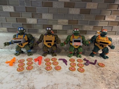 Vintage TMNT - Pizza Tossin' Turtles Lot w/accessories - Playmates - 1994