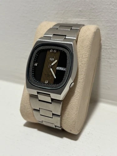 Vintage Seiko 5 6309-518A Automatic 37mm Black Gold TV Dial Arabic/English Day