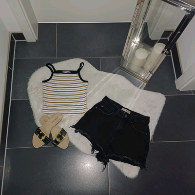 Neu sommer set XS 34 36 Outfit Shirt crop gestreift Jeansshorts schwarz Top
